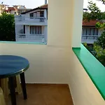 Hotel Familia Fantastiko Kiten (Burgas)