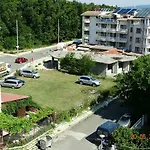 Hotel Familia Fantastiko 2*