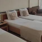 Hotel Familia Fantastiko
