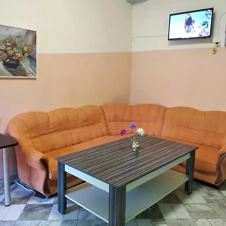 ホテル Familia Fantastiko 2*