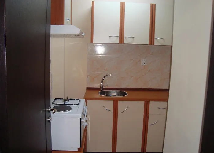 Hotel Familia Fantastiko 2*