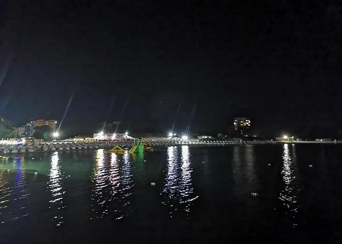 Familia Fantastiko Hotel