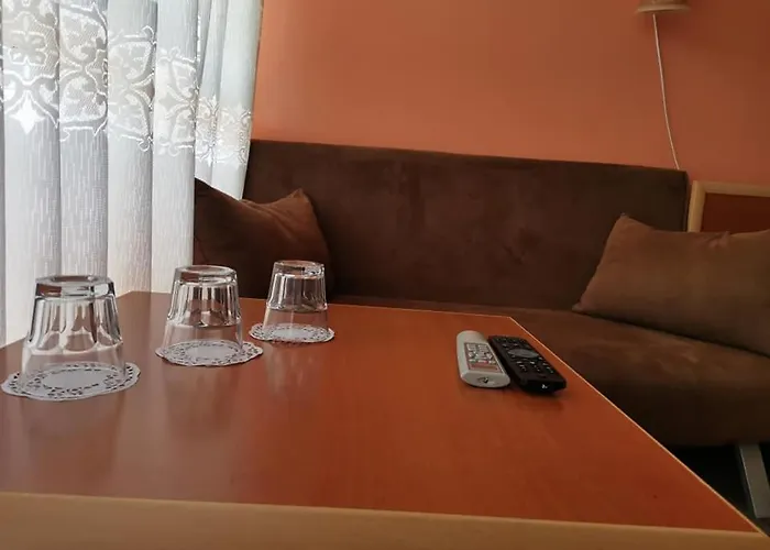 Ξενοδοχείο Familia Fantastiko 2*
