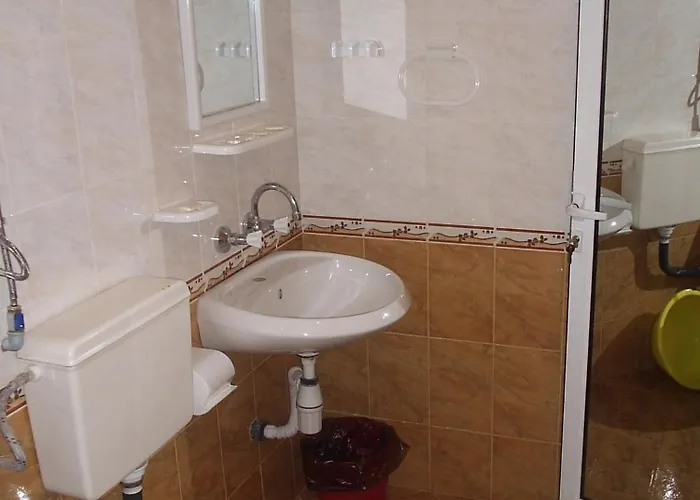 Hotel Familia Fantastiko 2*