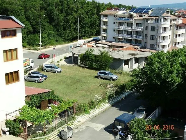 Ξενοδοχείο Familia Fantastiko 2*